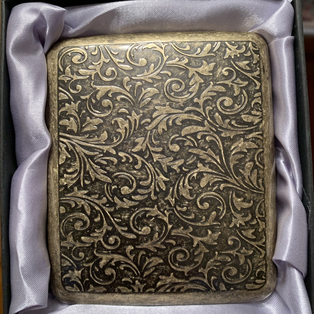 Cigarette Case metal hinge